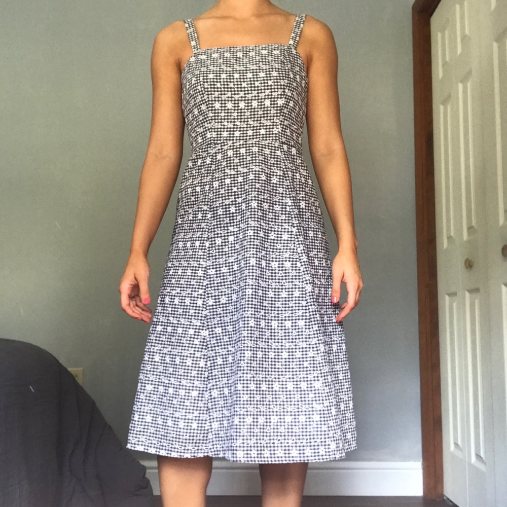 NEIMAN MARCUS VINTAGE PLAID MIDI DRESS